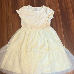 Cat & Jack Cream Kids Casual Dress